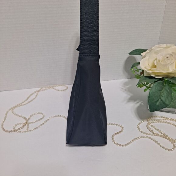 Prada Tessuto Sport Black Nylon Handbag EUC Authentic Zipper Closure - Picture 9 of 16